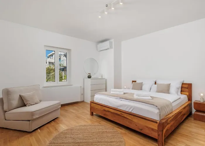 Apartamento Stunning In Kostrena