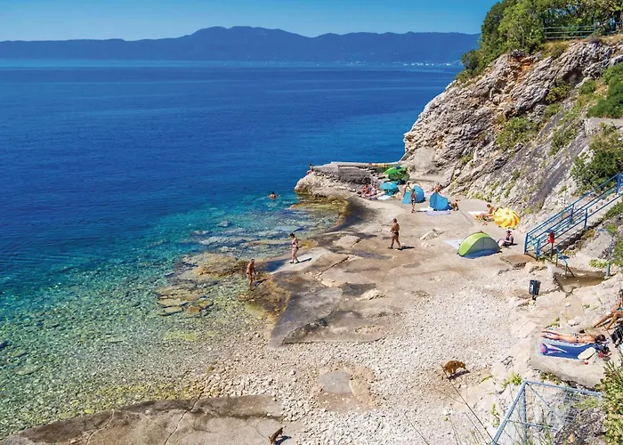 Stunning In Apartment Kostrena